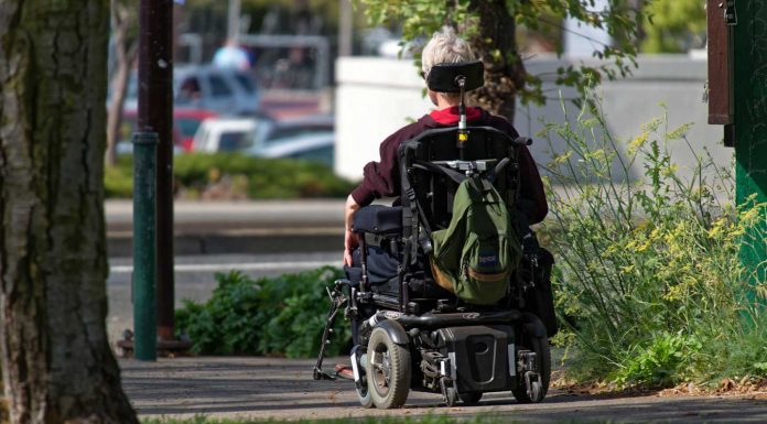 Folding-Electric-Wheelchair