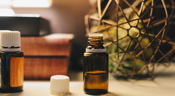 Considers-Before-Buying-CBD-Oil-on-CivicDaily