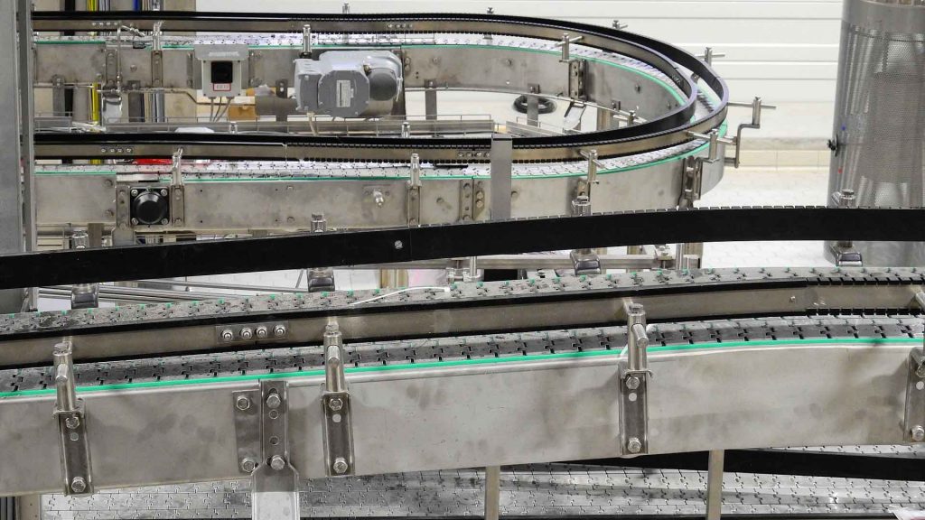 The-Advantages-of-Inclined-Conveyors-on-civicdaily