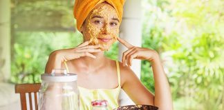 6-At-Home-DIY-Face-Mask-Recipes-That-You-Can-Prepare-at-Home-on-civicdaily