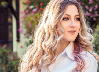 Let’s-Get-the-Best-Tips-for-the-Wavy-Hair-Care-on-civicdaily