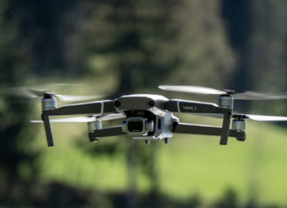 Reasons-Why-You-Should-Buy-DJI-Mavic-2-Zoom-Drone-on-CivicDaily