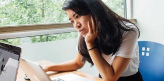 Ways-to-Stay-Productive-&-Focused-as-a-Freelancer-on-civicdaily