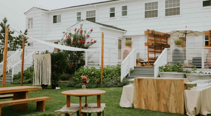 Garden-Arbour-Design-Inspiration---Ideas-to-Elevate-Your-Outdoor-Space-On CivicDaily